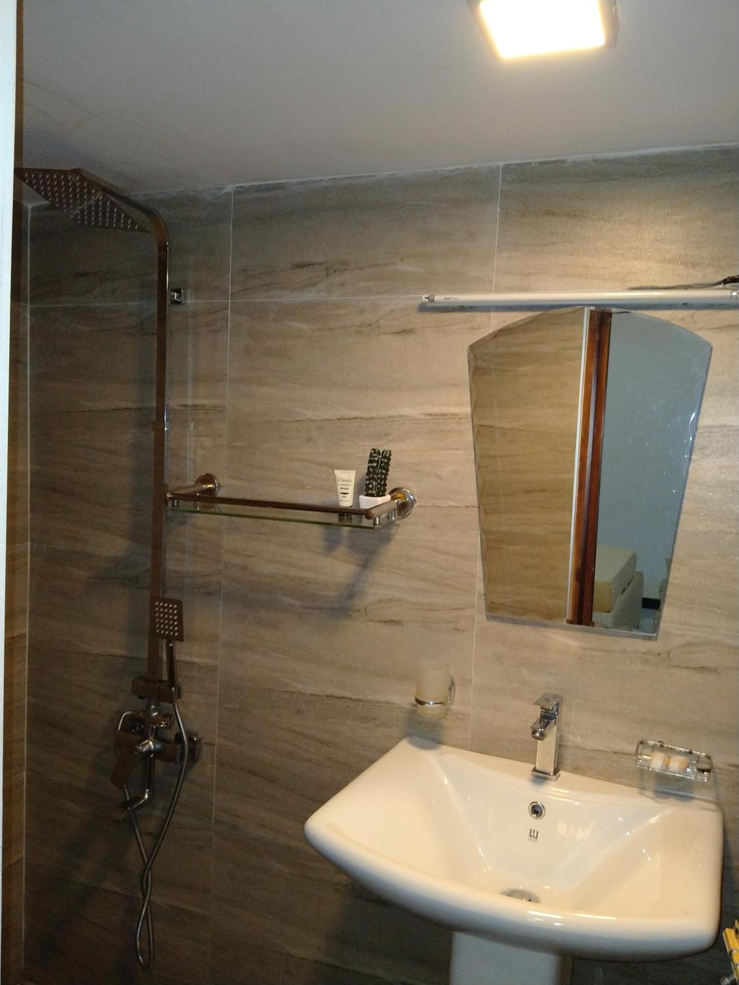 נגומבו Living Home חדר תמונה
